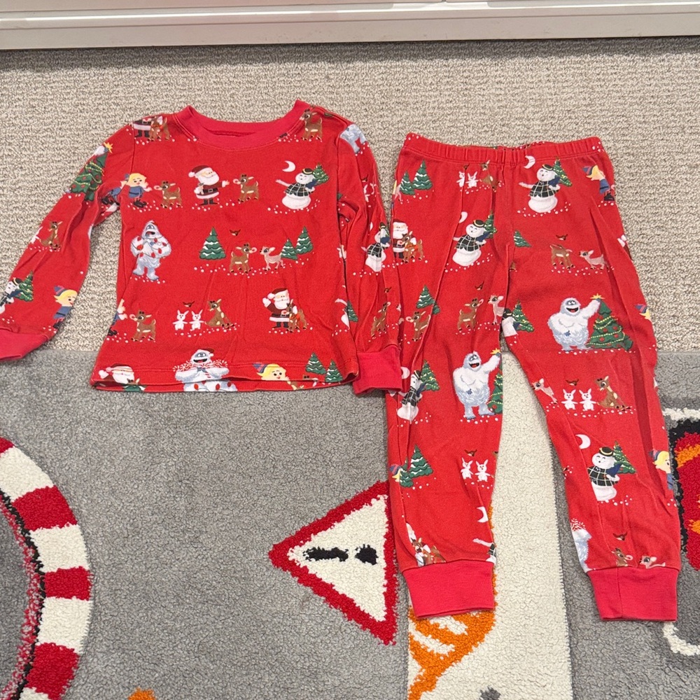 Pottery Barn Kids Rudolph Pajamas 4T